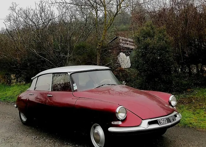 Apartment Piano Taurize